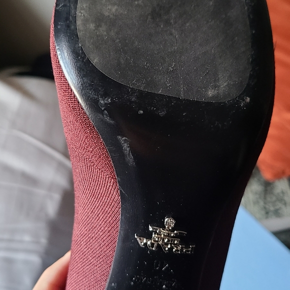 AUTHENTIC PRADA SHOES size 10 - Picture 3 of 6
